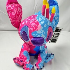 NWT - Limited Edition Stitch Crashes Disney Sleeping Beauty (7/12)